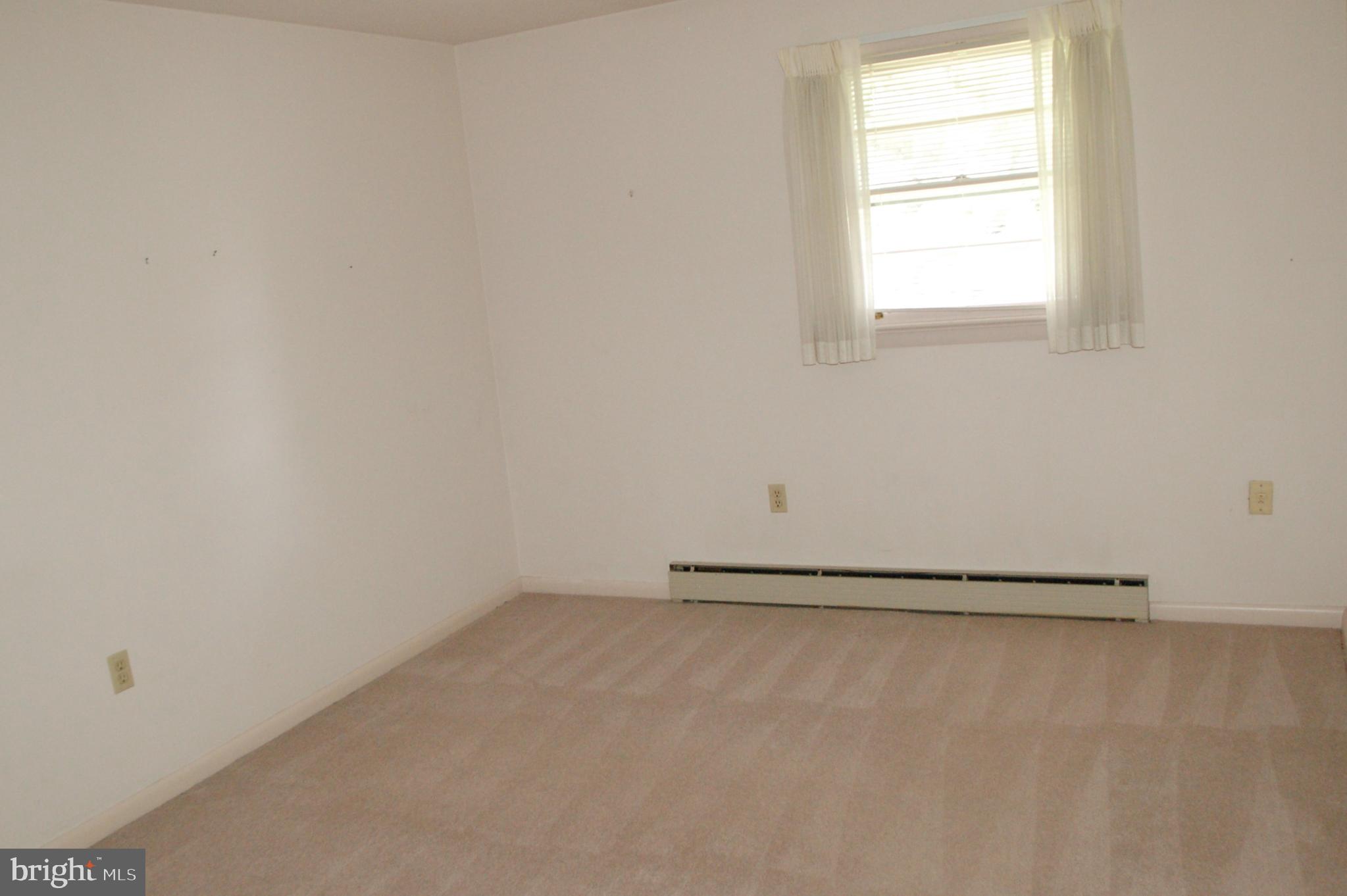 2306 Beacon Hill Road Lancaster, PA 17601 - Photo 14 of 22 Gallery Image 14
