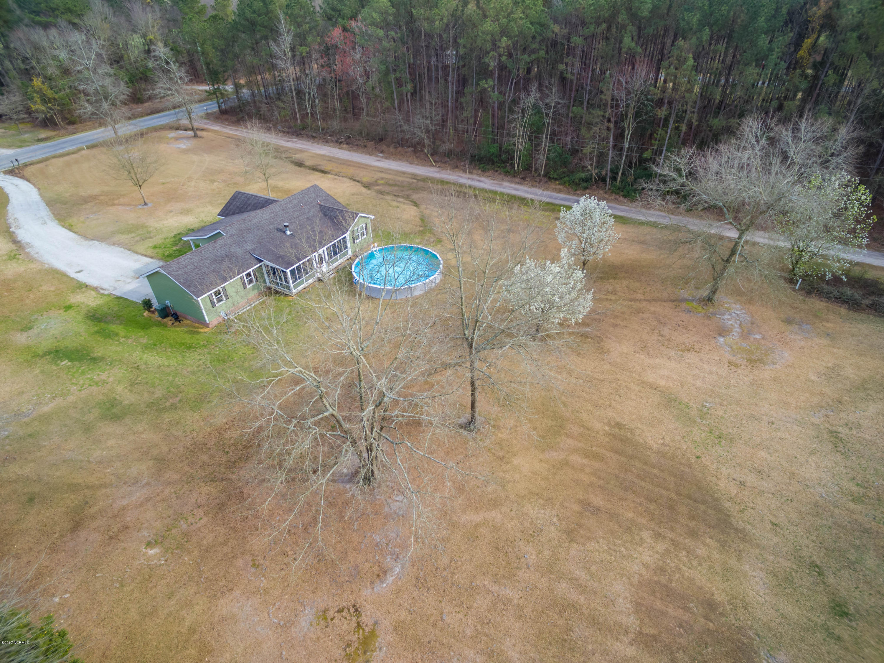 314 Coston Road Richlands, NC 28574 - Photo 21 of 24 dji_0016-hdr-4_33146411566_o