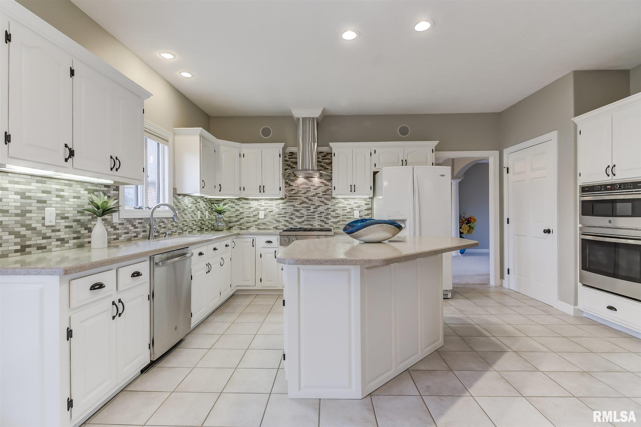 4908 Quail Chase Springfield, IL 62711 - Photo 13 of 47
