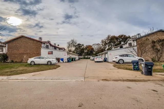 $550,000 | 3065-3071 Olympia Drive, Denton, TX 76209