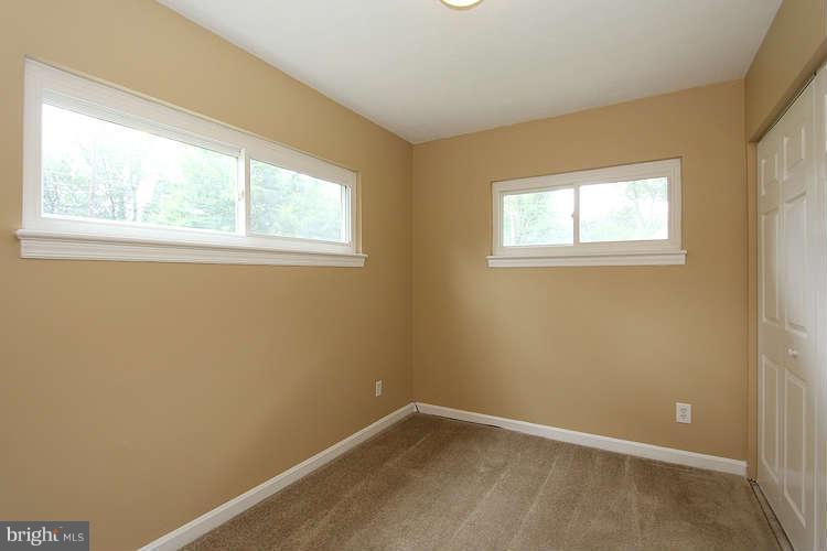 711 Dryden Street Silver Spring, MD 20901 - Photo 15 of 30 Bedroom