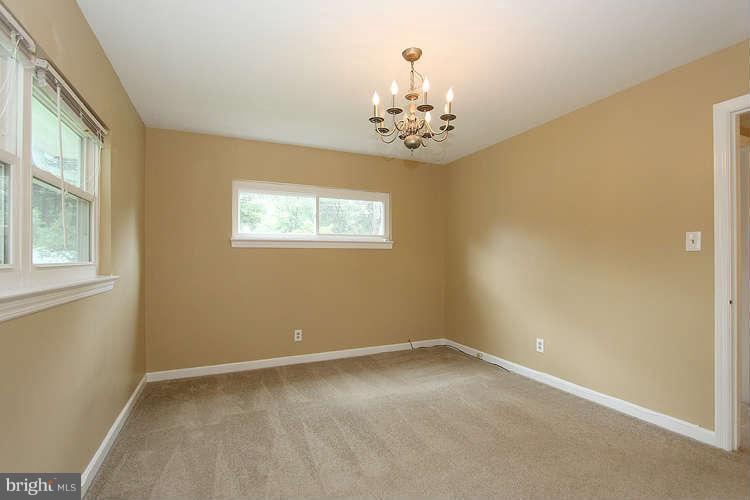 711 Dryden Street Silver Spring, MD 20901 - Photo 21 of 30 Bedroom Master