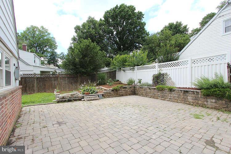 711 Dryden Street Silver Spring, MD 20901 - Photo 28 of 30 Exterior General