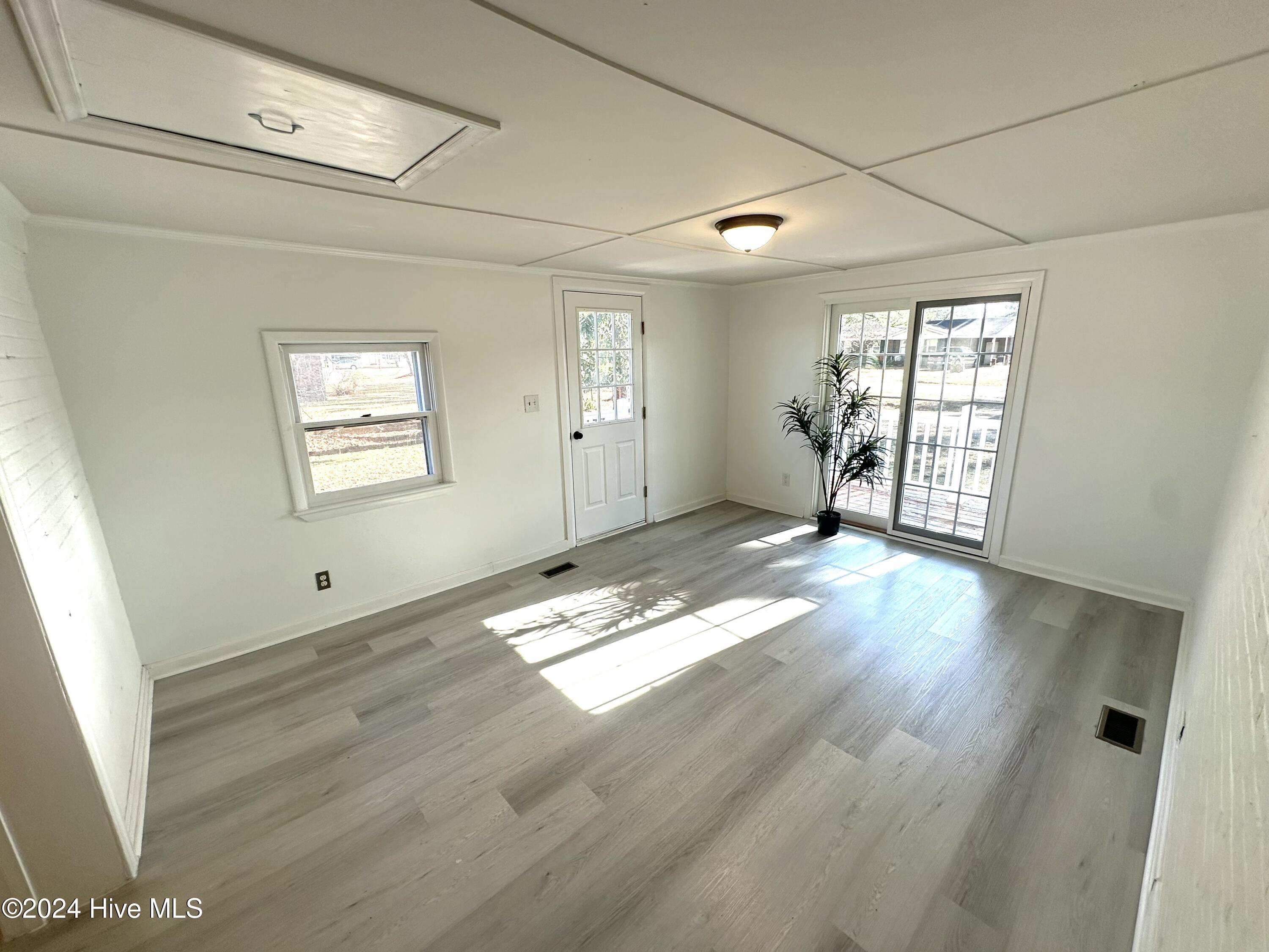 5411 1st Road Wilson, NC 27893 - Photo 7 of 13 Bonus Room