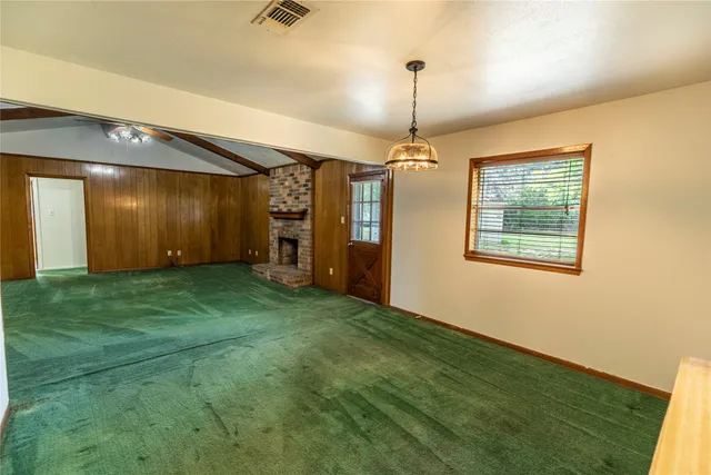 $349,500 | 117 Dogwood Trail, Bellville, TX 77418