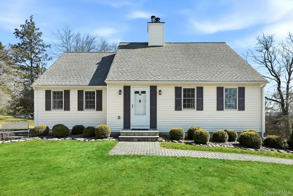 $750,000 | 14 Frances Drive, Katonah, NY 10536