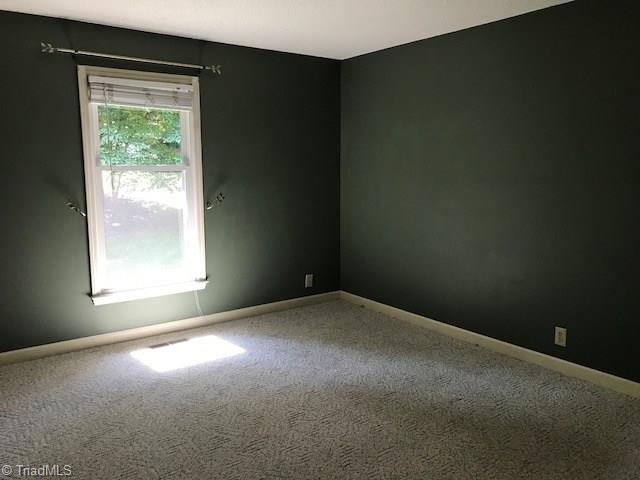 627 Barrocliff Road Clemmons, NC 27012 - Photo 14 of 28 Gallery Image 14