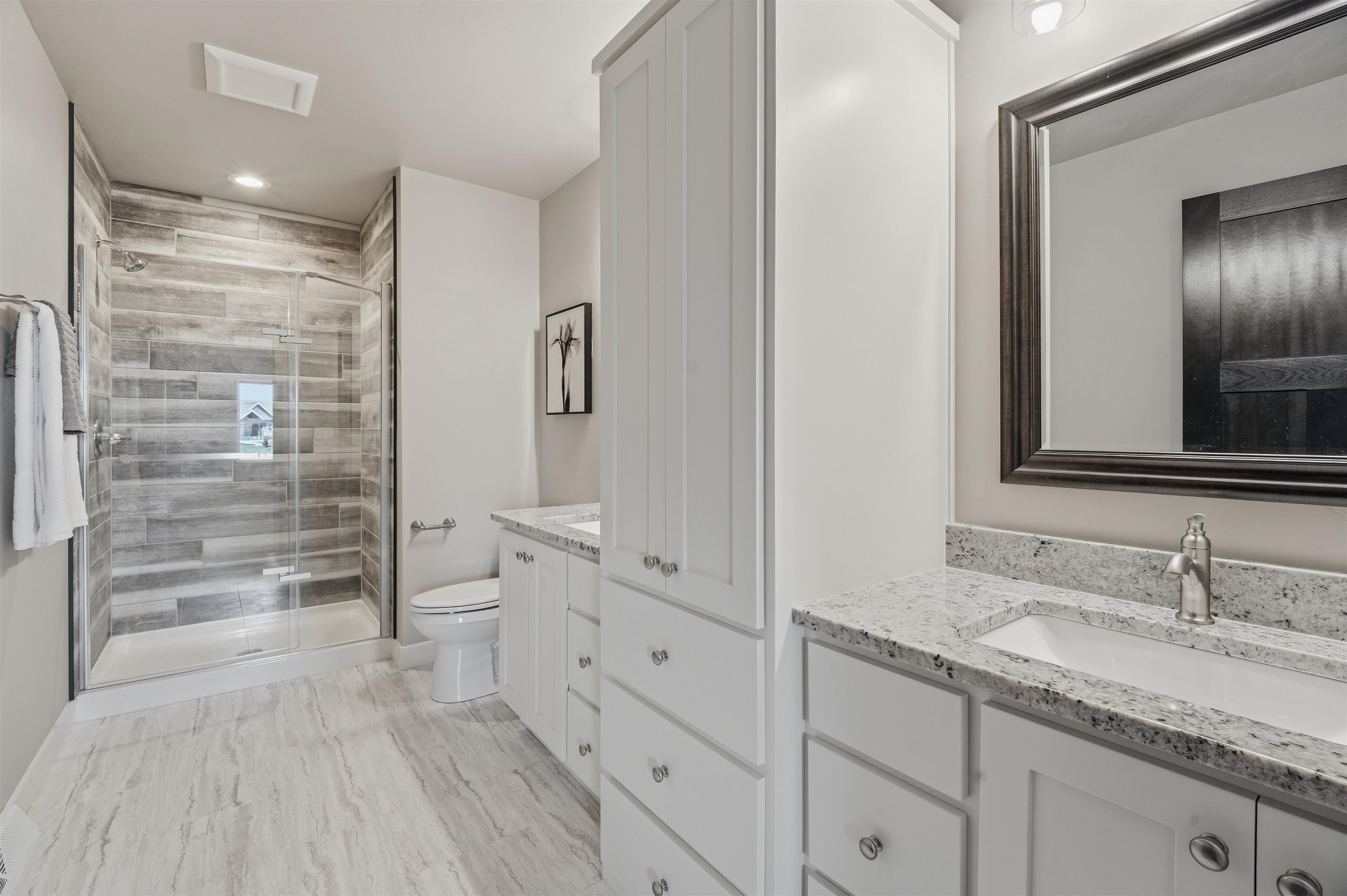 5749 Sequoia Drive Appleton, WI 54913 - Photo 13 of 35