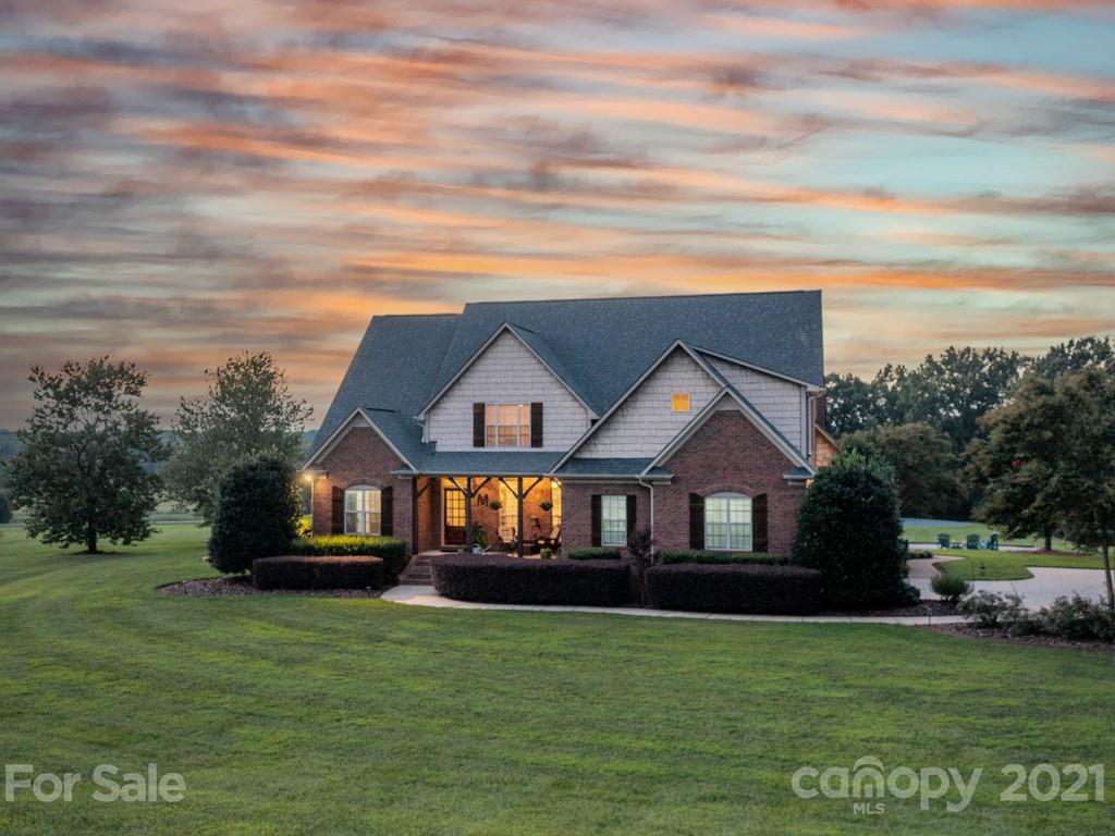 2820 Lathan Road Monroe, NC 28112 - Photo 4 of 42 Gallery Image 4