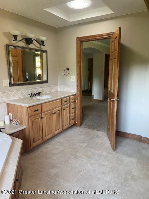 4445 County Farm Road St. Johns, MI 48879 - Photo 19 of 57 IMG_2077