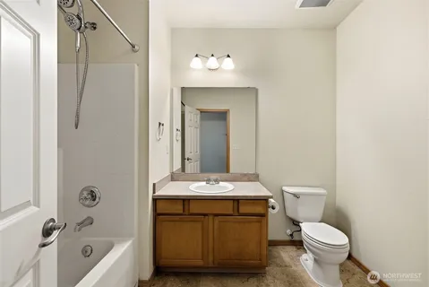 $345,000 | 18615 101st Ave Court East, Unit 260, Puyallup, WA 98375
