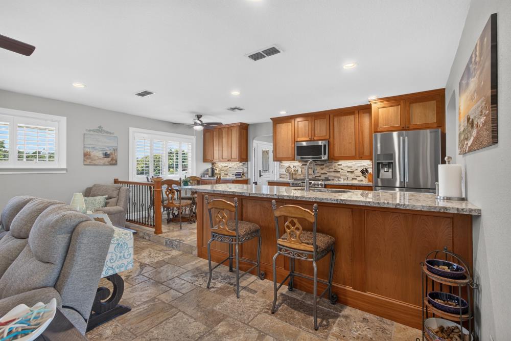 3812 Dell Road Carmichael, CA 95608 - Photo 21 of 64