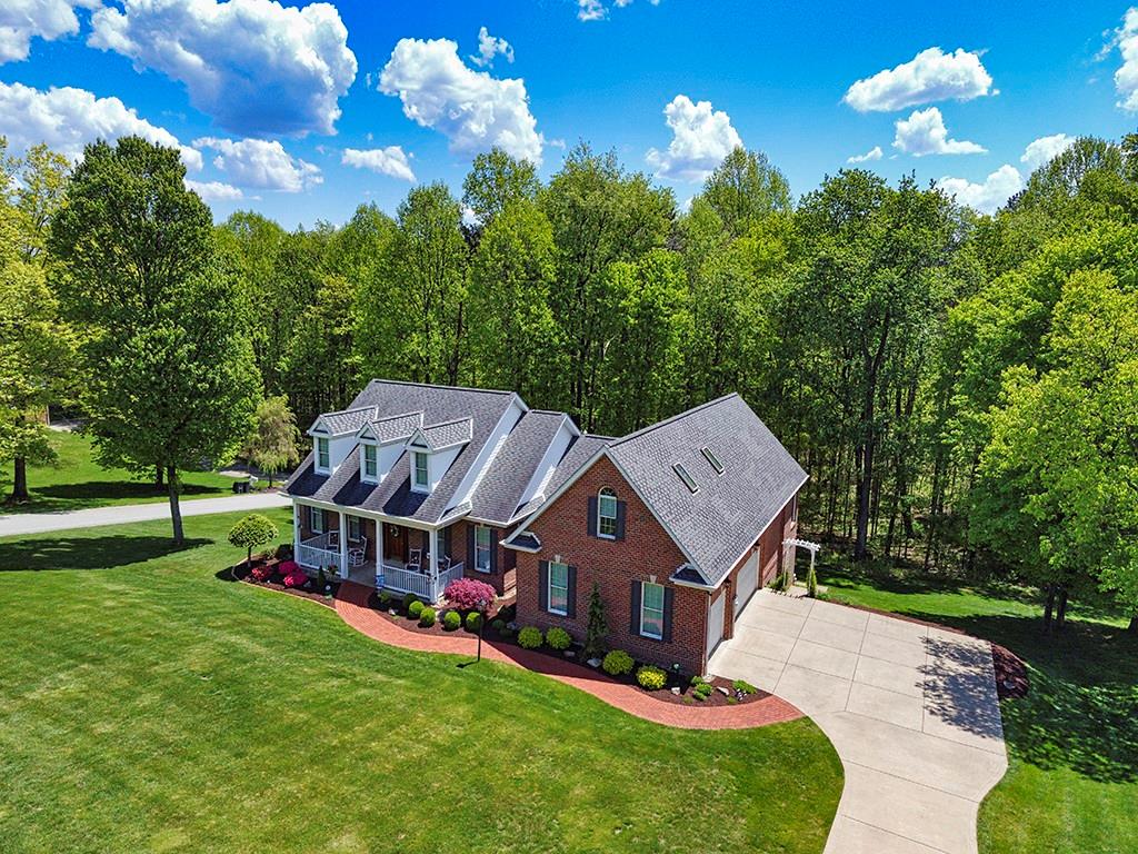 188 Laurel Way Spring Church, PA 15686 - Photo 2 of 25