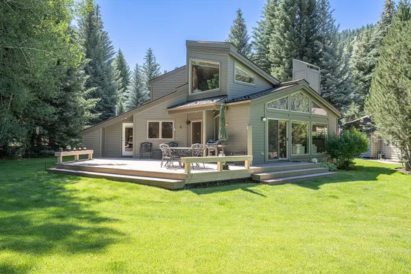 $2,750,000 | 108 Sunrise Drive West, Sun Valley, ID 83353