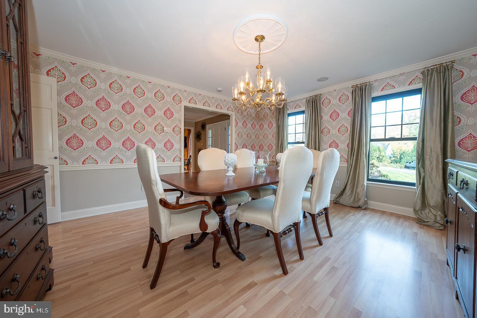 800 Maple Glen Lane Wayne, PA 19087 - Photo 4 of 52 a view of a dining room with furniture and wooden floor
