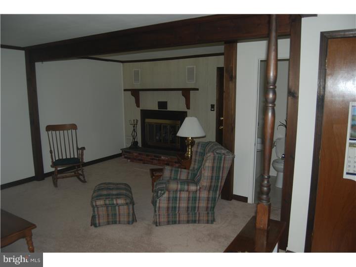8 Black Road New Castle, DE 19720 - Photo 4 of 6 Gallery Image 4