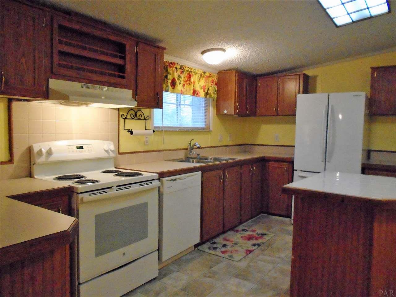 4411 B B Lowery Road Milton, FL 32583 - Photo 12 of 47 Gallery Image 12