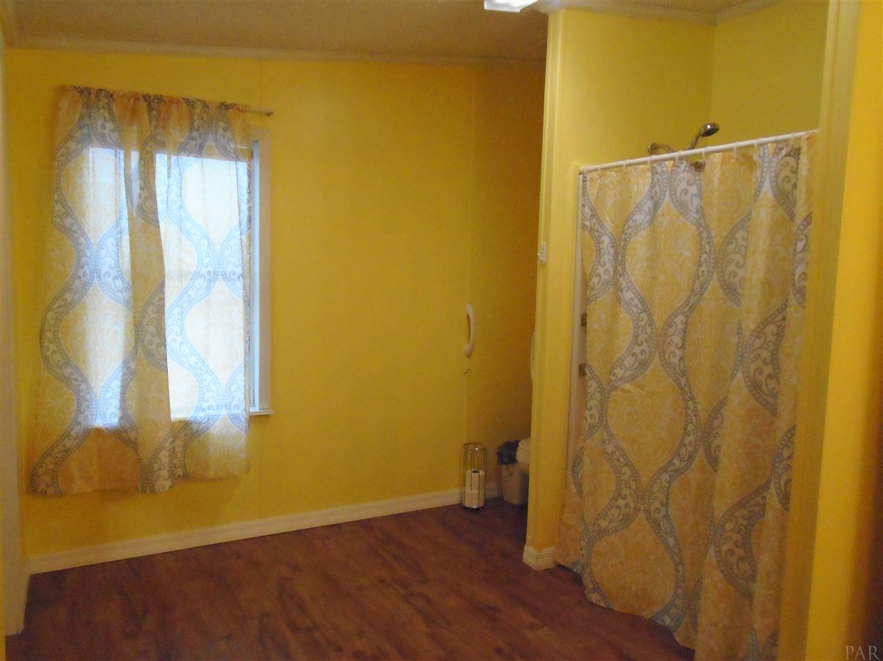 4411 B B Lowery Road Milton, FL 32583 - Photo 16 of 47 Gallery Image 16