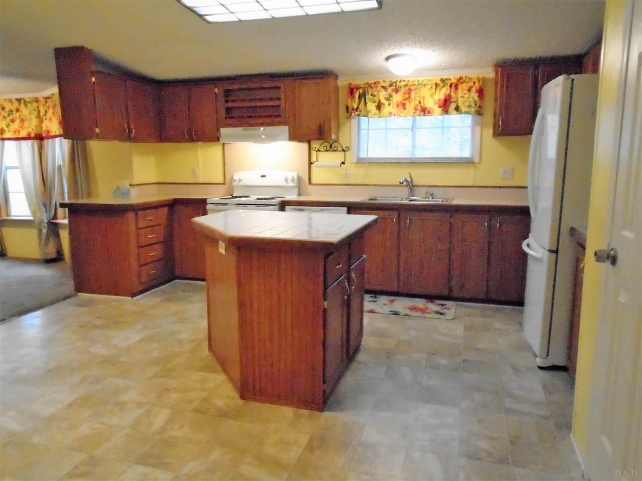 4411 B B Lowery Road Milton, FL 32583 - Photo 9 of 47 Gallery Image 9