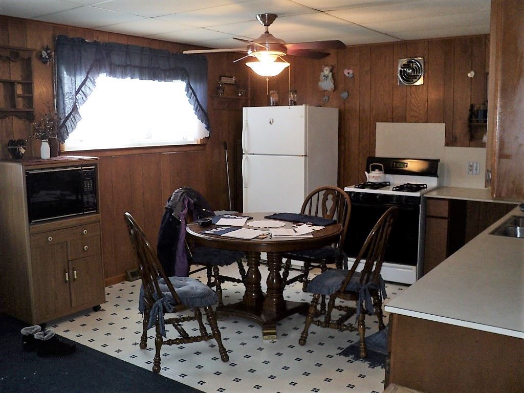 2865 South Derby Road Sidney, MI 48885 - Photo 5 of 23 1841374-4.JPG