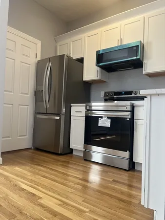 $2,500 | 1 McGrath Highway, Unit 1R, Quincy, MA 02169