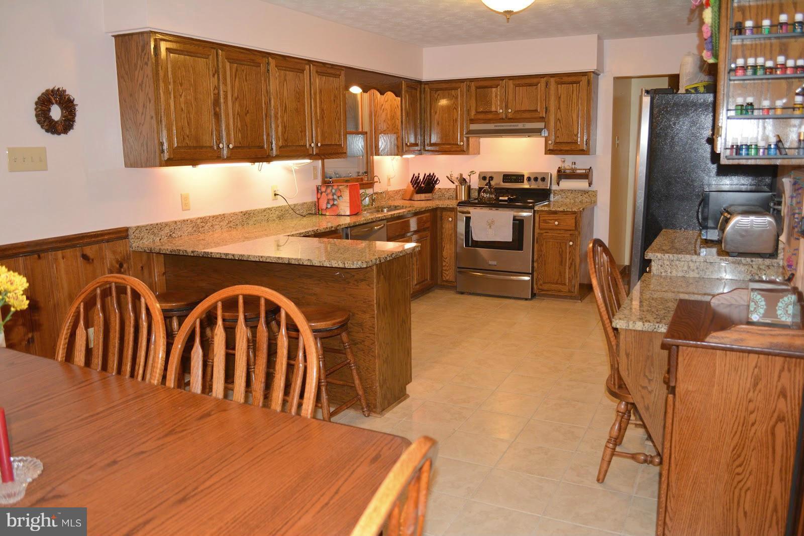 305 Copper Mine Road Front Royal, VA 22630 - Photo 3 of 30 Kitchen