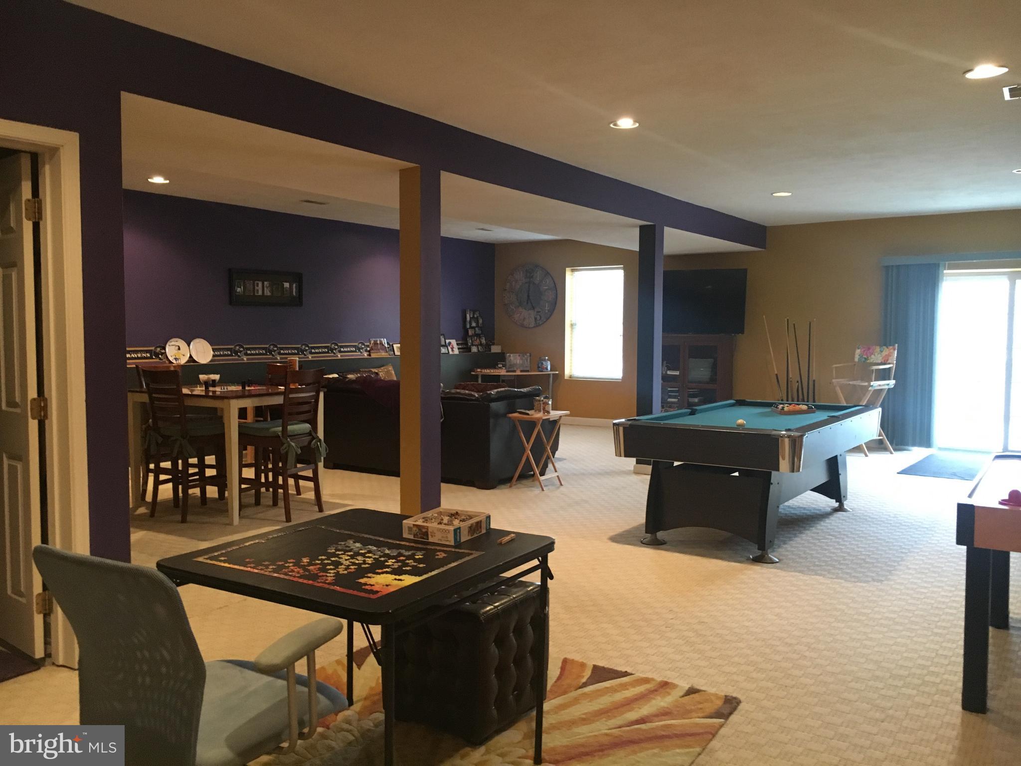 2607 Bachman Road Westminster, MD 21157 - Photo 14 of 30 Family Room