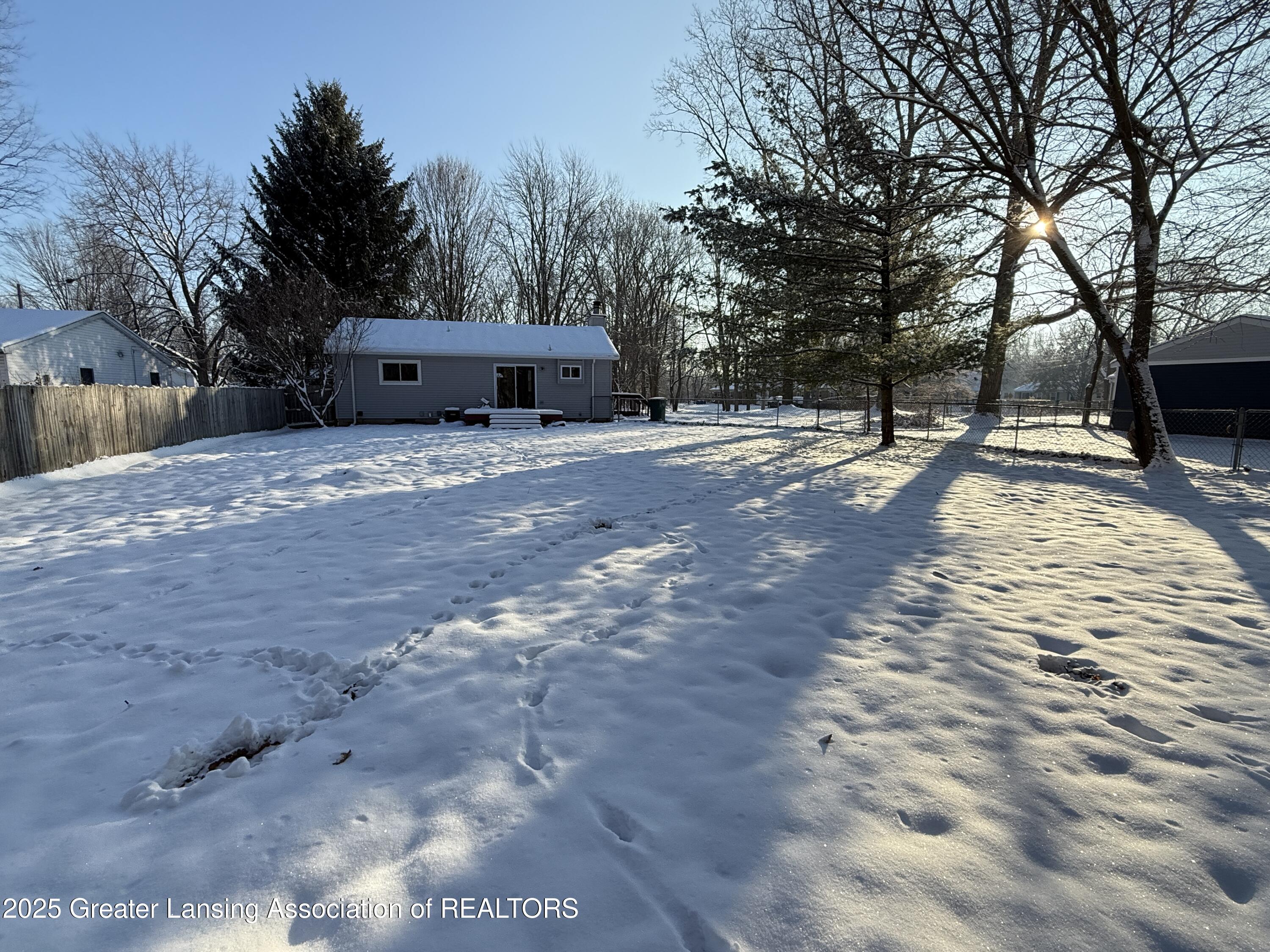 6820 Richard Road Lansing, MI 48911 - Photo 17 of 17 20251202_092716340_0.5