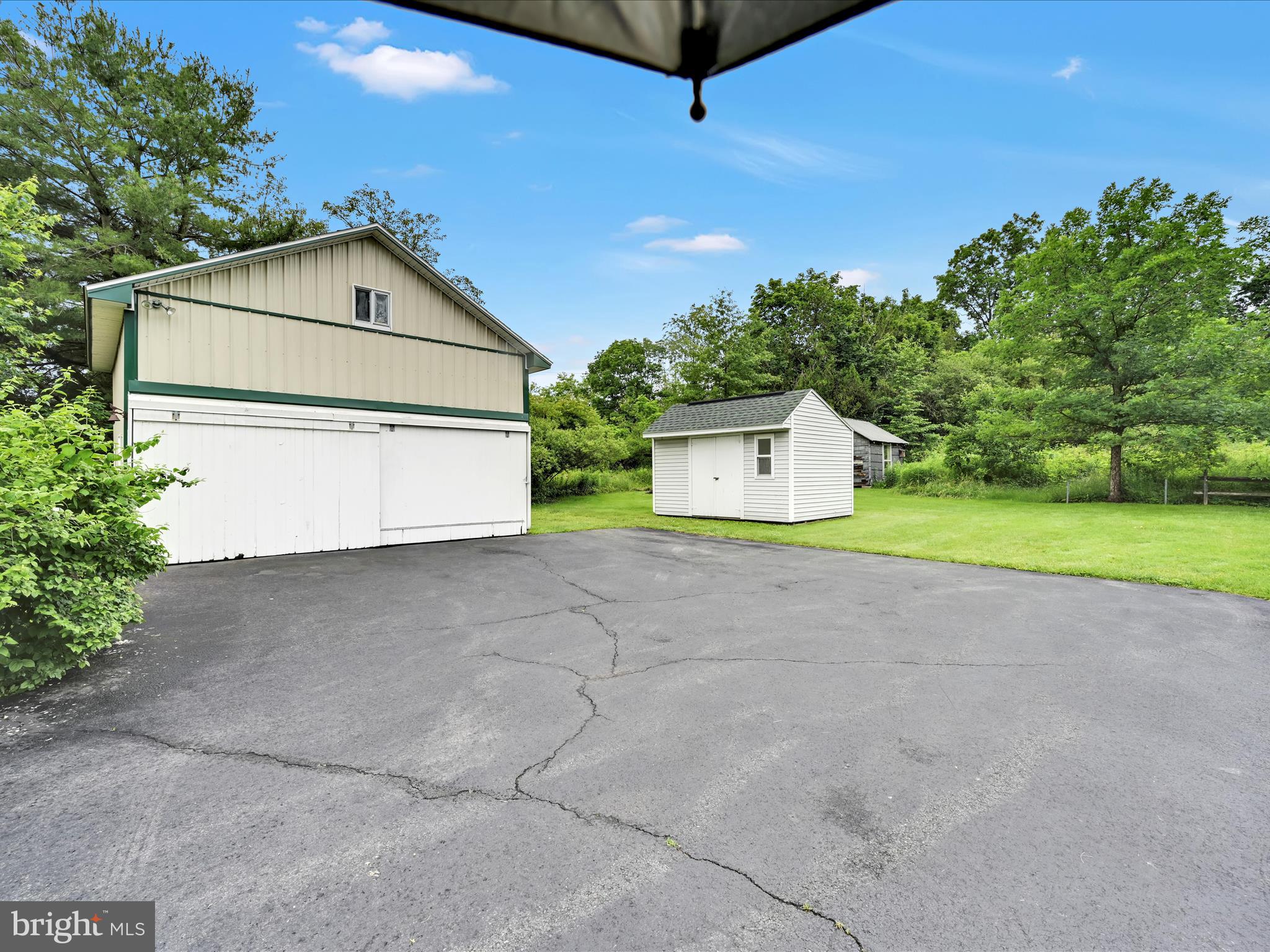 1989 Fair Road Auburn, PA 17922 - Photo 25 of 28 Driveway