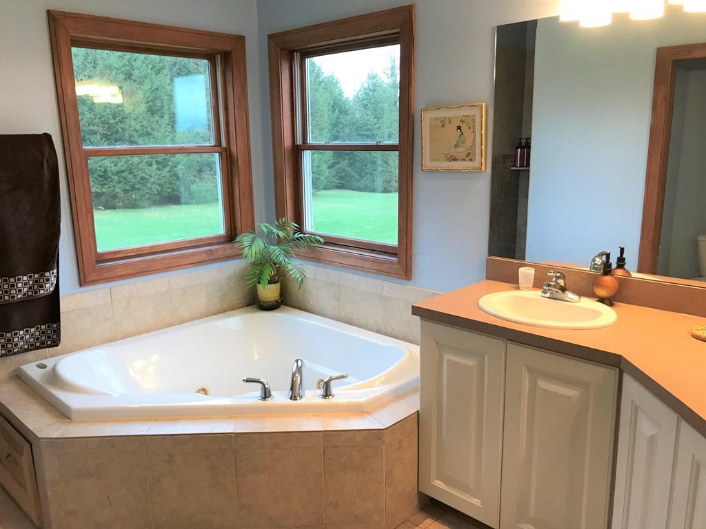 7549 Kinney Road Mount Vernon, OH 43050 - Photo 20 of 79