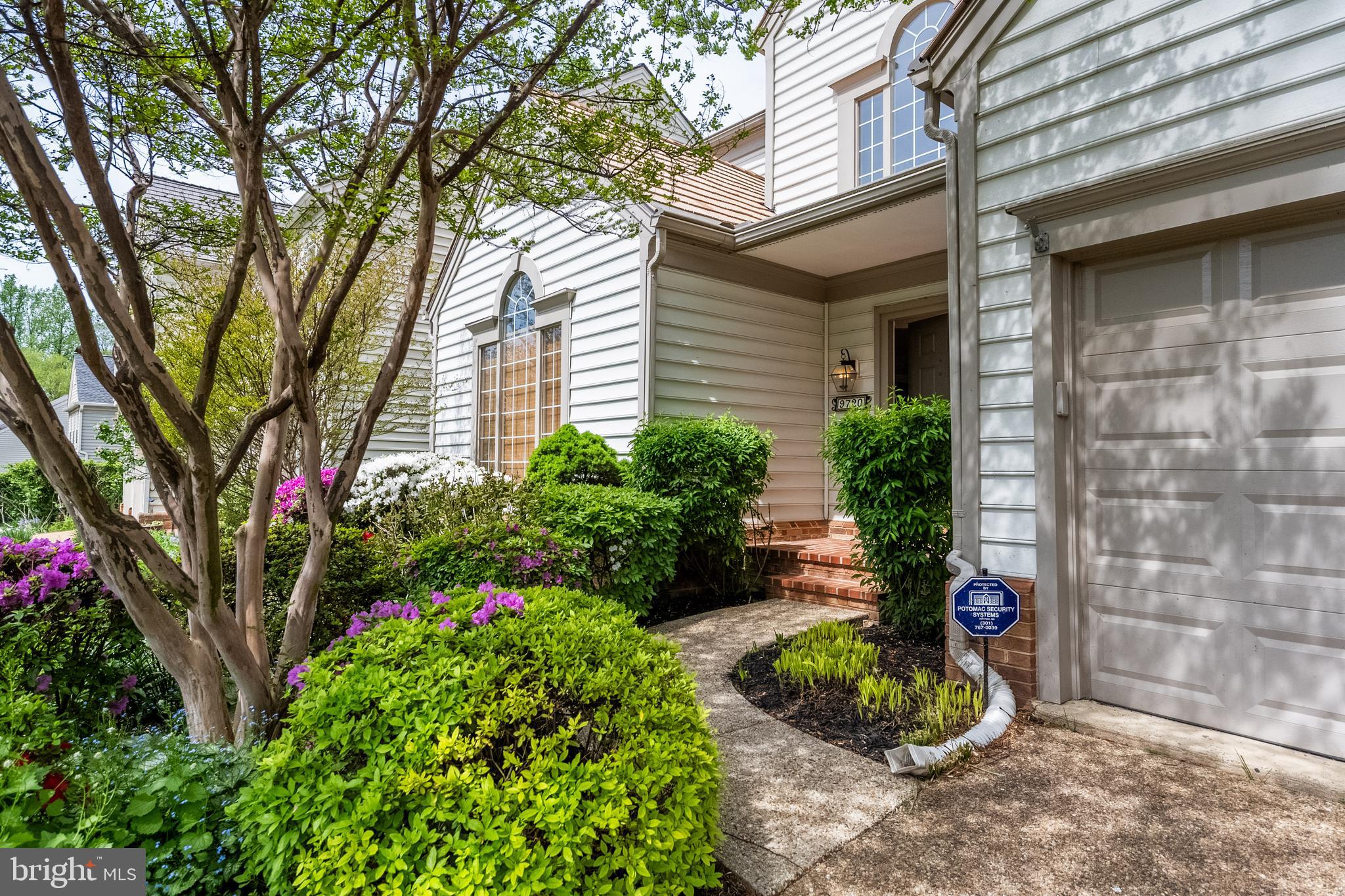 9720 Hidden Valley Road Vienna, VA 22181 - Photo 3 of 54 Gallery Image 3