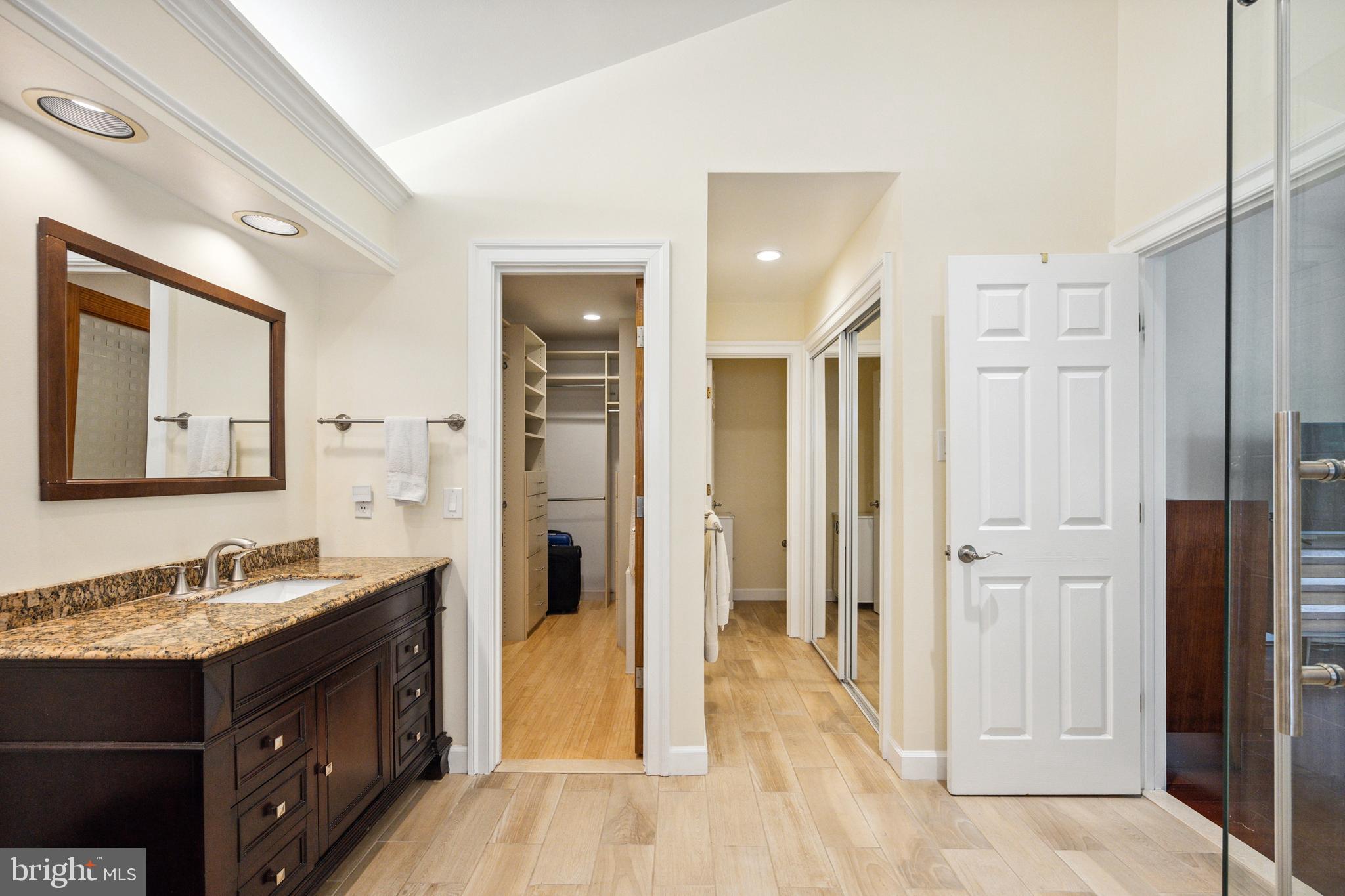 9720 Hidden Valley Road Vienna, VA 22181 - Photo 40 of 54 Gallery Image 40