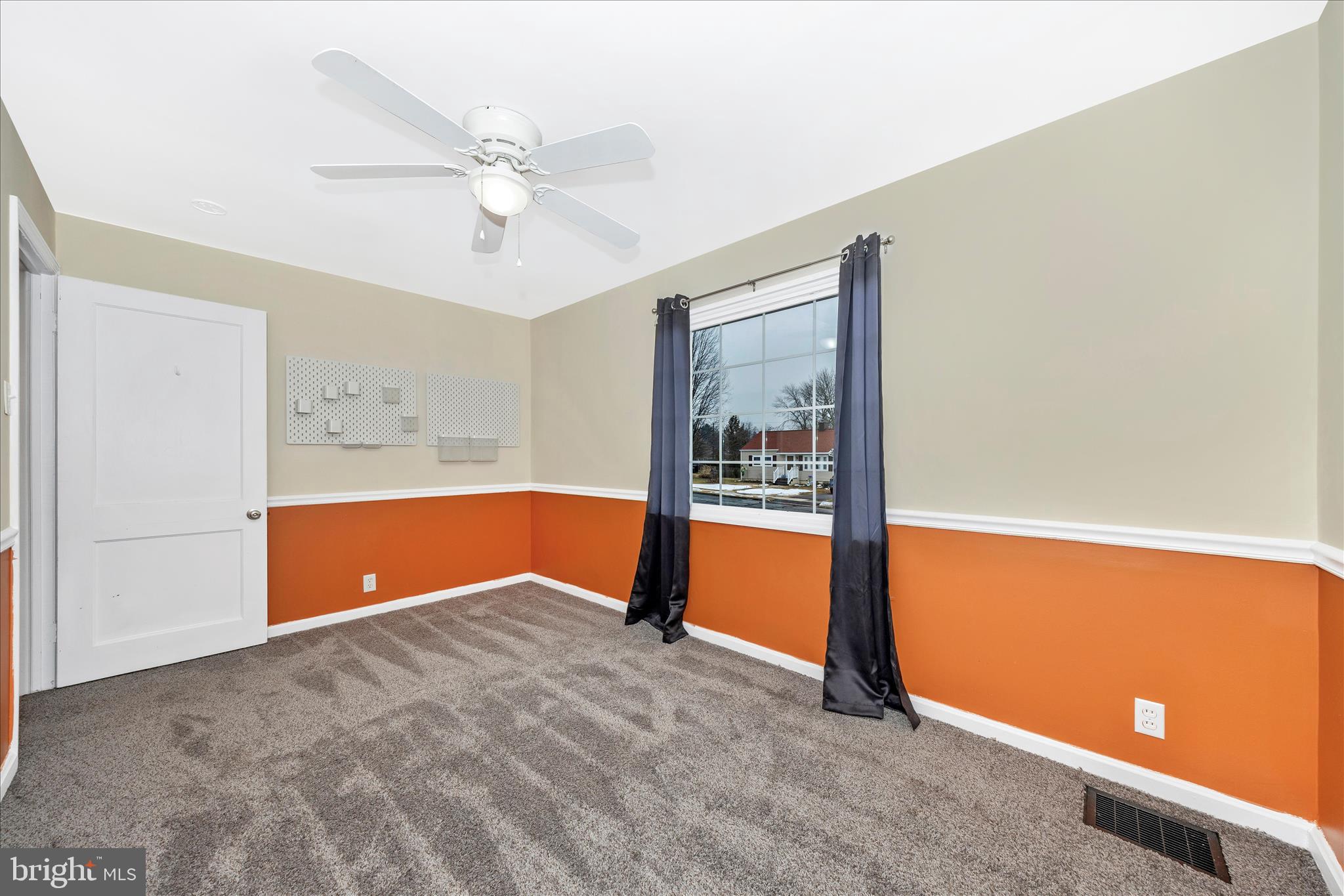 1230 Crescent Road Hagerstown, MD 21742 - Photo 19 of 43 Gallery Image 19