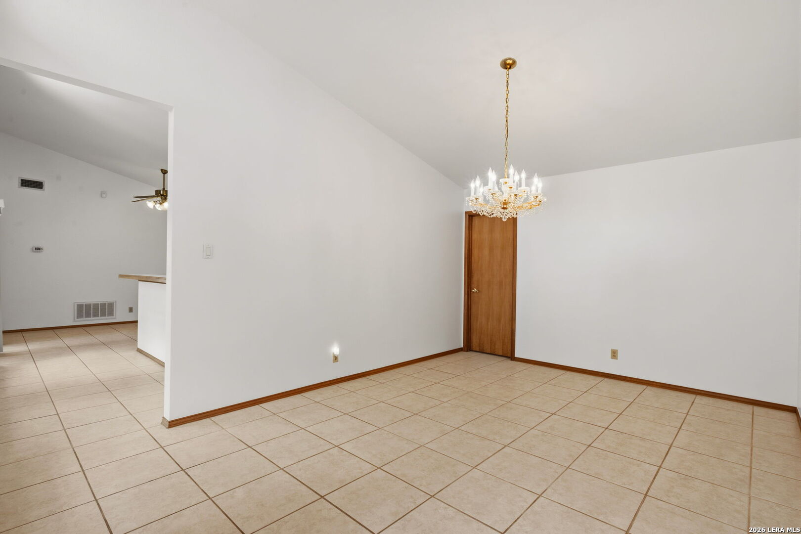 5918 Brook Falls Windcrest, TX 78239 - Photo 10 of 34