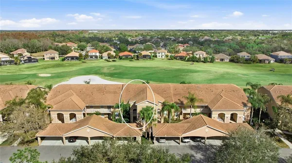$225,000 | 811 Fairwaycove Lane, Unit 204, Bradenton, FL 34212
