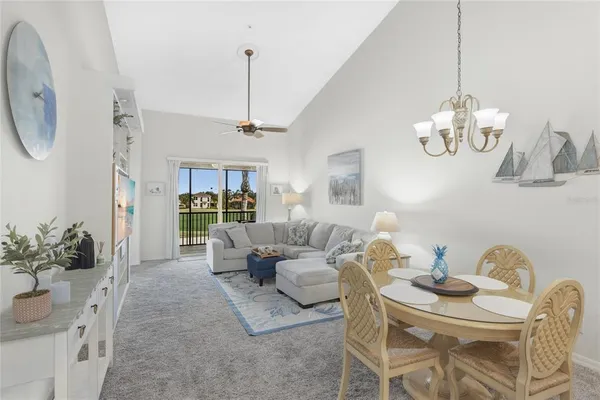 $225,000 | 811 Fairwaycove Lane, Unit 204, Bradenton, FL 34212