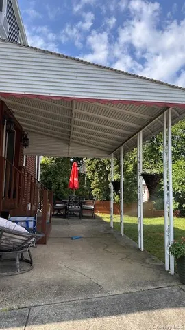 $765,500 | 422 St Agnes Place, Franklin Square, NY 11010