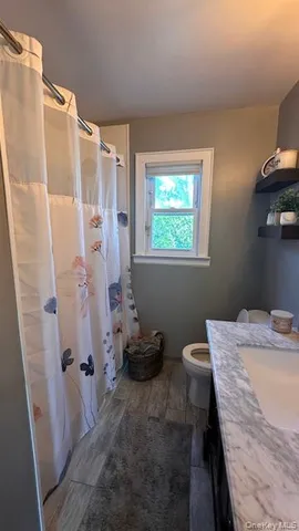 $765,500 | 422 St Agnes Place, Franklin Square, NY 11010