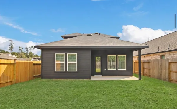 $2,400 | 1727 Portia Lane, Conroe, TX 77301