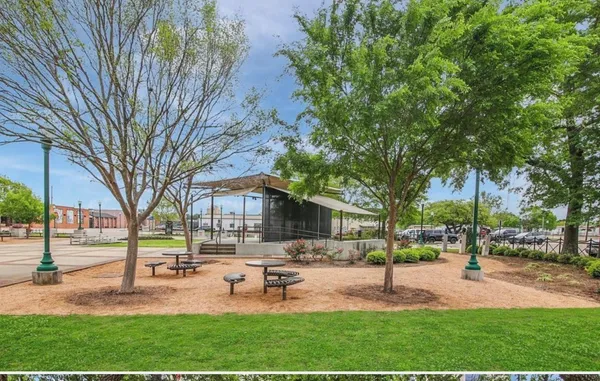 $2,400 | 1727 Portia Lane, Conroe, TX 77301