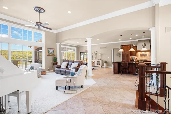$2,189,000 | 1163 Beacon Pointe Circle, Lake Ozark, MO 65049