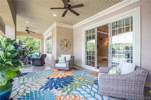 $2,189,000 | 1163 Beacon Pointe Circle, Lake Ozark, MO 65049