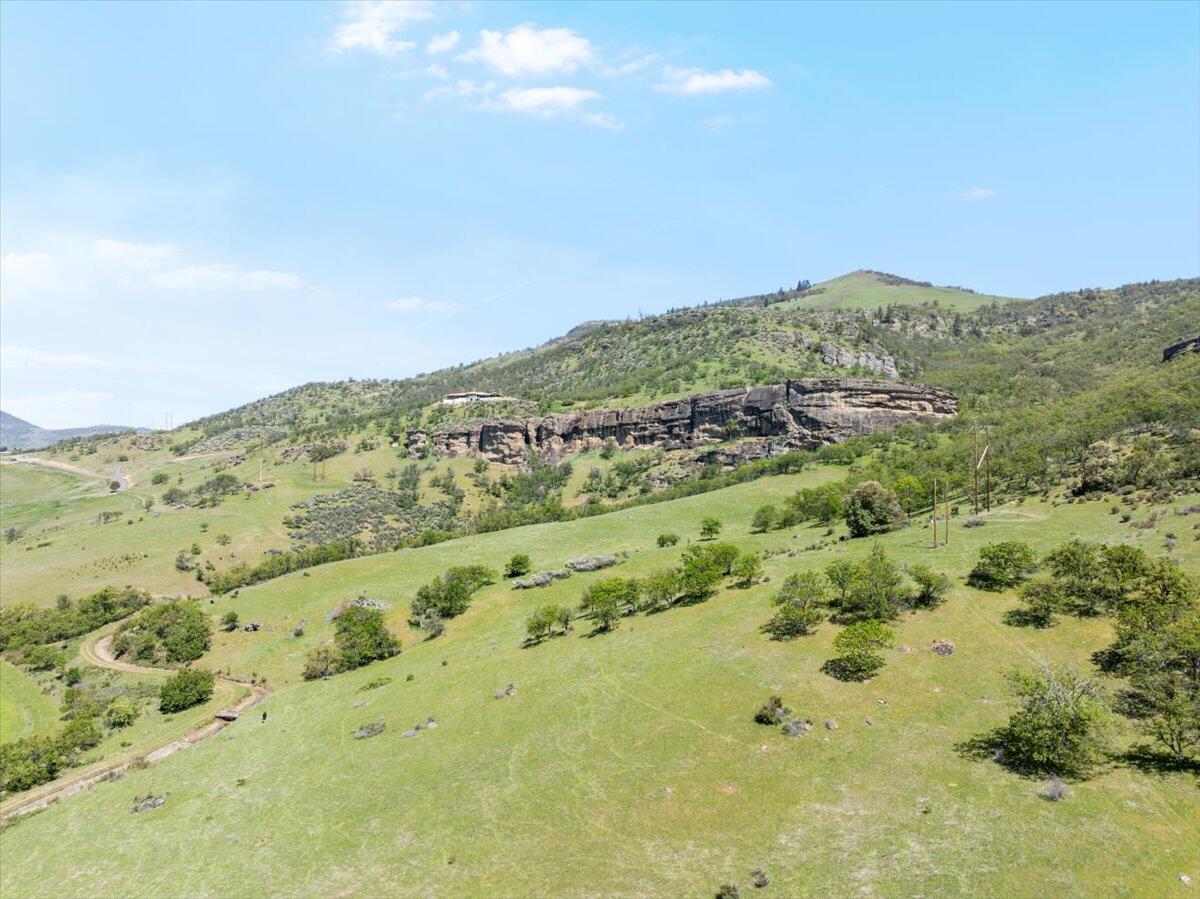 3555 Payne Road Medford, OR 97504 - Photo 32 of 46 48-DJI_0381