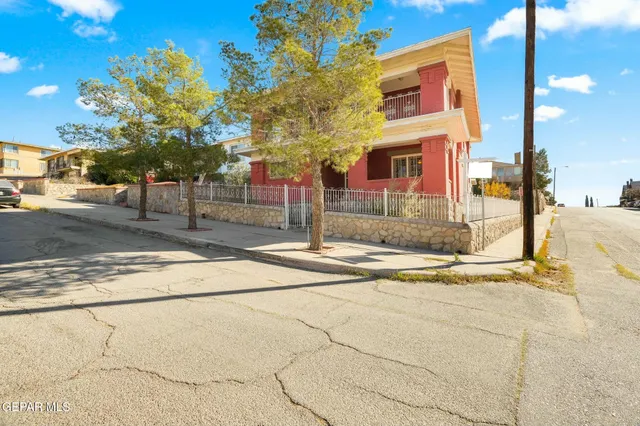 a view of a basketball court