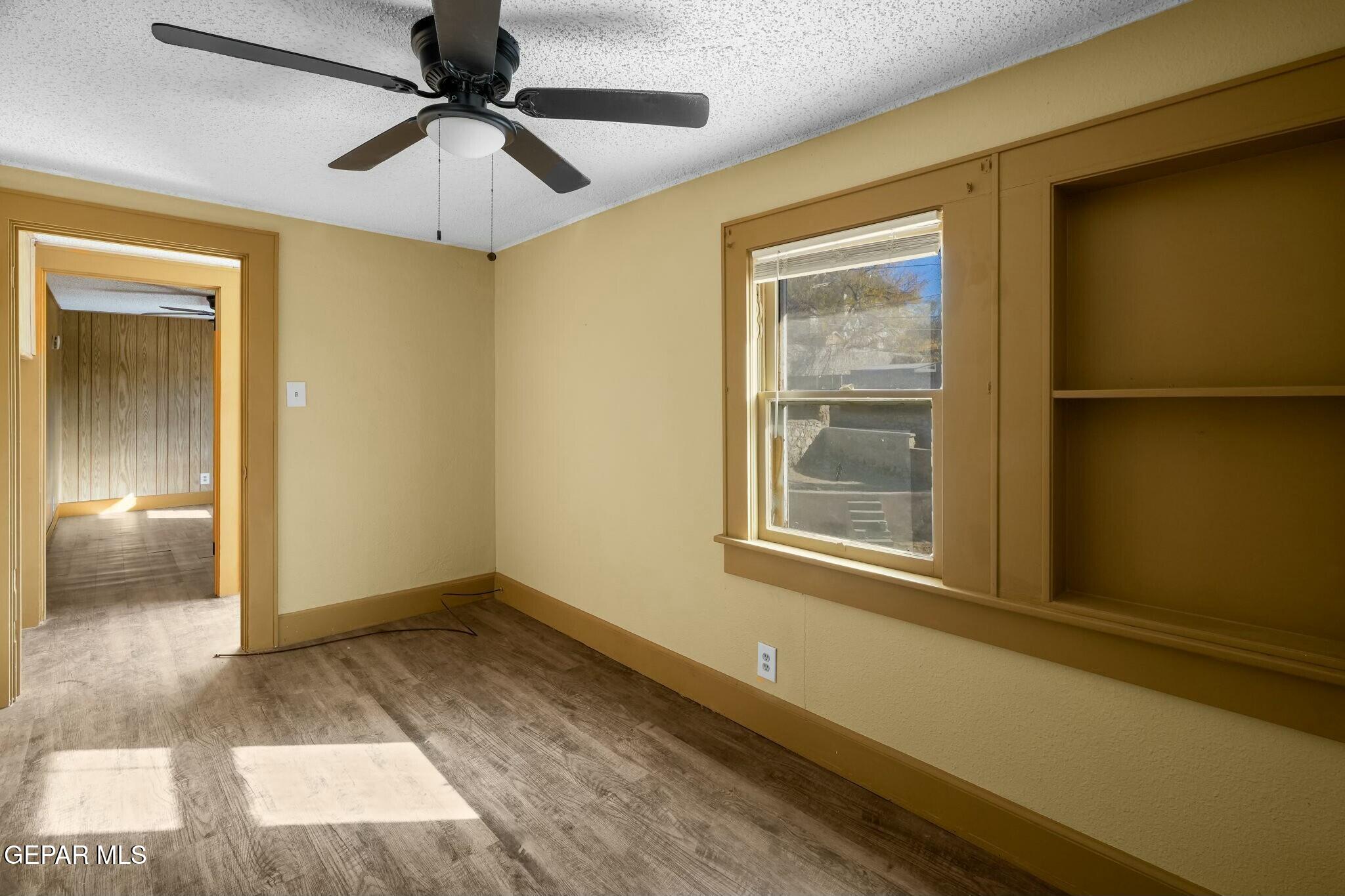 500 Fewel Street, Unit A & B El Paso, TX 79902 - Photo 42 of 61 a view of an empty room with a window