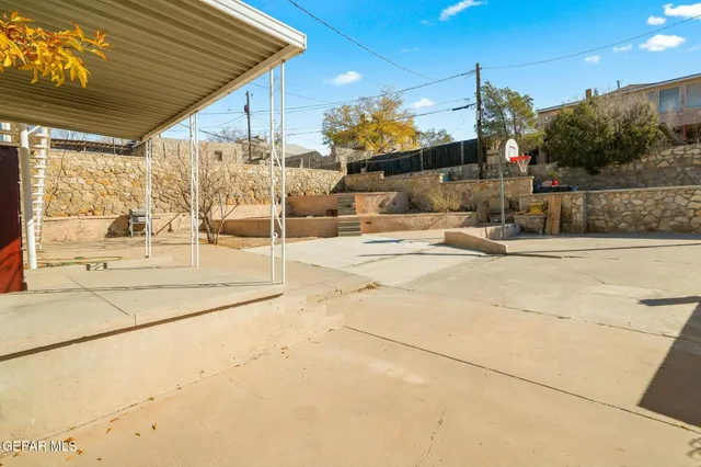 $369,000 | 500 Fewel Street, Unit A & B, El Paso, TX 79902
