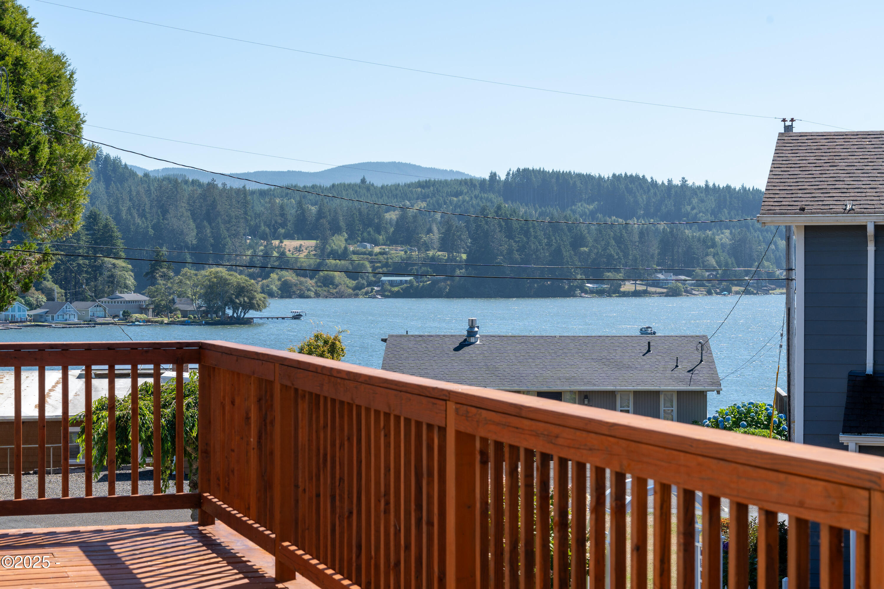3318 Northeast 34th Loop Neotsu, OR 97364 - Photo 41 of 51 3318 NE 34TH (INTERIOR) (3)