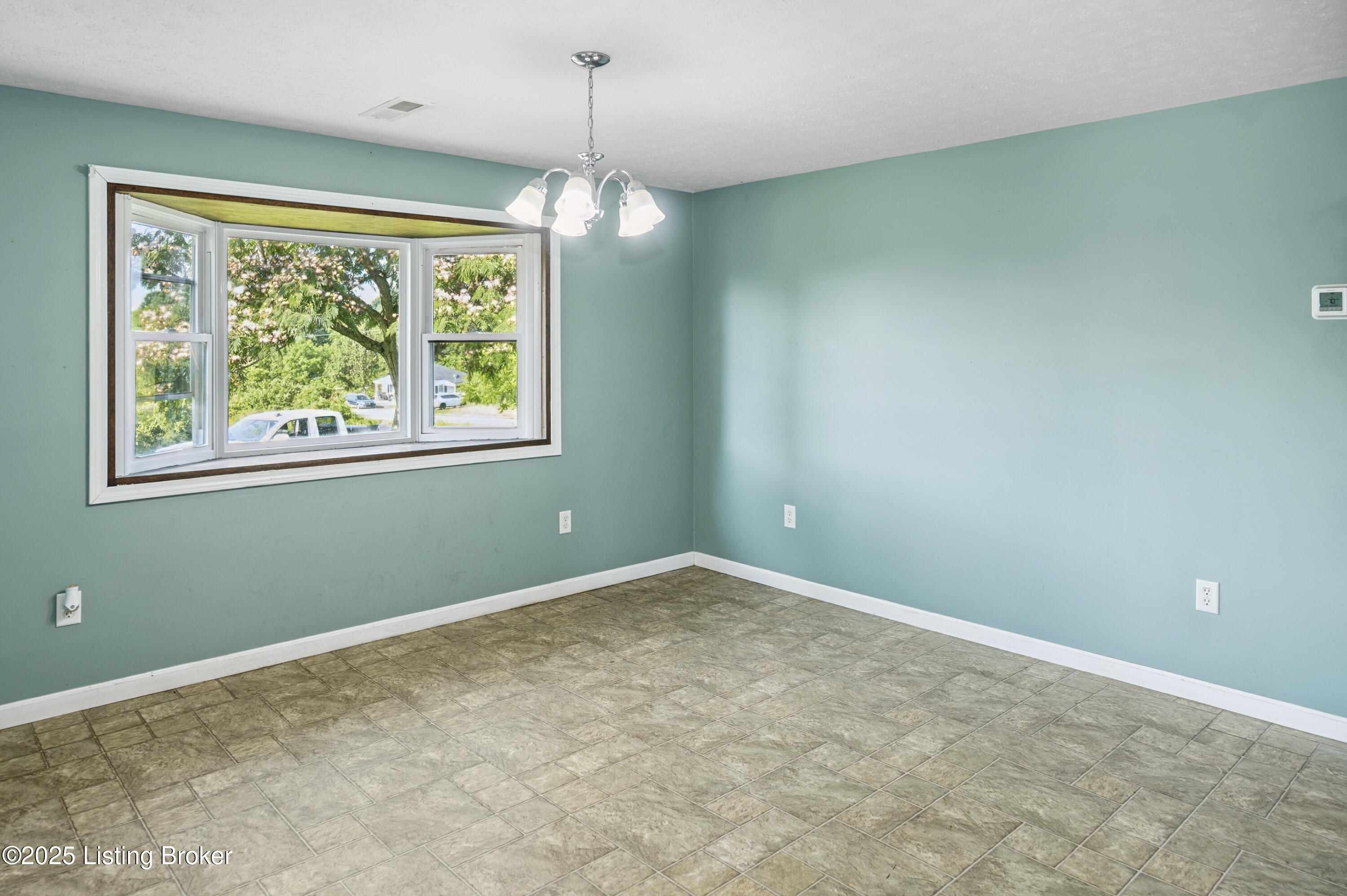 1290 Holt Ridge Road Bloomfield, KY 40008 - Photo 12 of 46 1290HoltRidgeRd-15