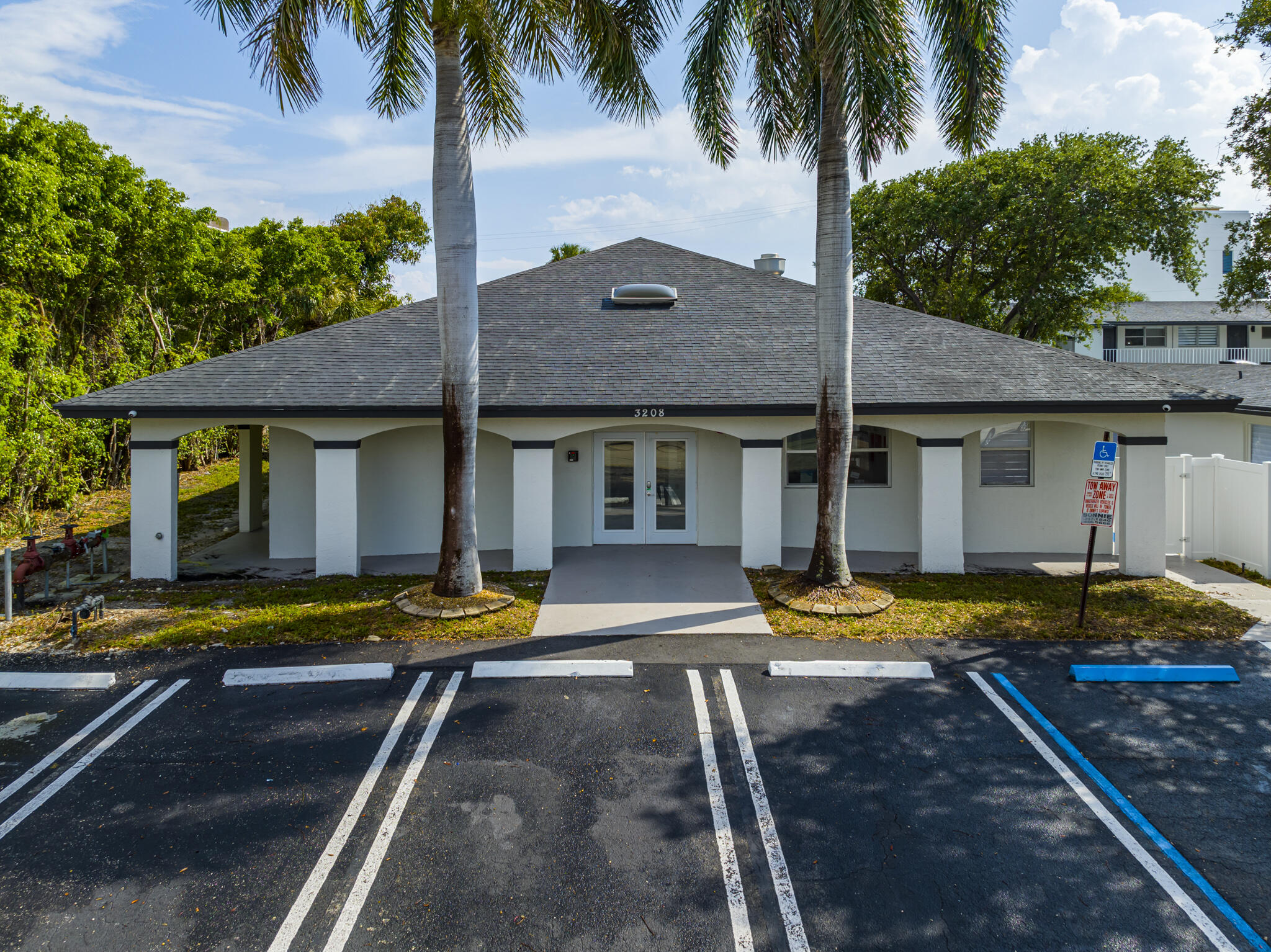 1020 North Riverside Drive Pompano Beach, FL 33062 - Photo 12 of 32 DJI_0596-HDR