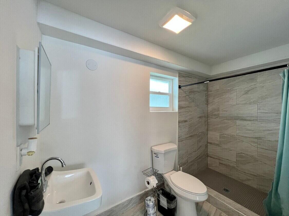 1020 North Riverside Drive Pompano Beach, FL 33062 - Photo 20 of 32 attachment (61)